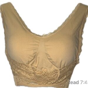 BOGO💥 NEW Tan Lace Trimmed Adjustable Bralette Sz L